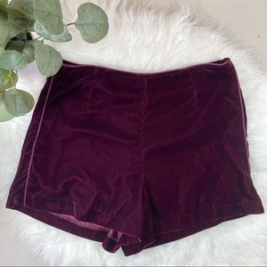 Free People High Waisted Velvet Shorts 6 Excellent Purple Dark Zip Shortie